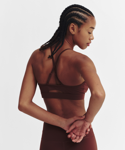 MENASOO(ミナス)の「Cross Strap Bra Top(チューブトップ・レディース・ブラウン/カーキ/ブラック・MEDIUM/LARGE/SMALL)」の6枚目の写真