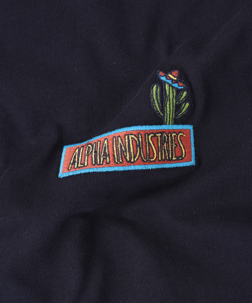 Alpha Industries（アルファインダストリーズ）の「ALPHA INDUSTRIES / アルファ インダストリーズ ENDLESS JOURNEY T-SHIRT（Tシャツ/カットソー・メンズ・ネイビー/チャコールグレー/ホワイト・LARGE/MEDIUM/X-LARGE）」の9枚目の写真