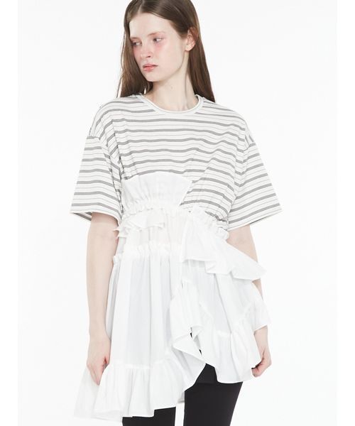 SORIN(ソリン )の「Curved hem ruffle T-shirt/ カーブヘムラッフルTシャツ(Tシャツ/カットソー・レディース・グレー/ブラック/その他・38)」の1枚目の写真
