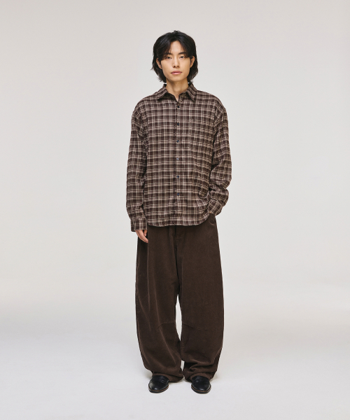 SIGNATURE（シグネチャ）の「ワイドカーブドダートコーデュロイパンツ[ブラウン]（その他パンツ・レディース・その他・XL/S/L/M）」の4枚目の写真