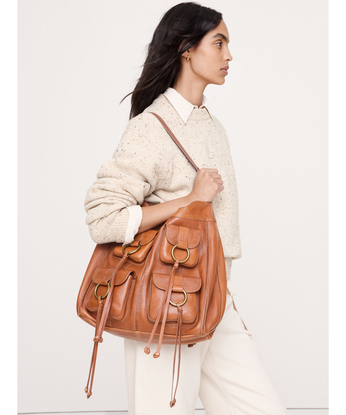 Banana Republic(バナナリパブリック)の「ヘリテージ ショルダーバッグ(ハンドバッグ・レディース・ブラウン・ONE SIZE)」の5枚目の写真