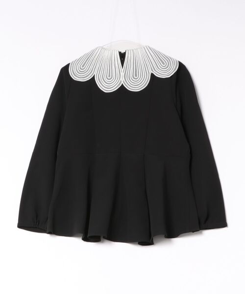 PICCIN PERLA(ピッチンペルラ)の「エンブロイダリーカラーペプラムブラウス(シャツ/ブラウス・レディース・ブラック・M)」の17枚目の写真