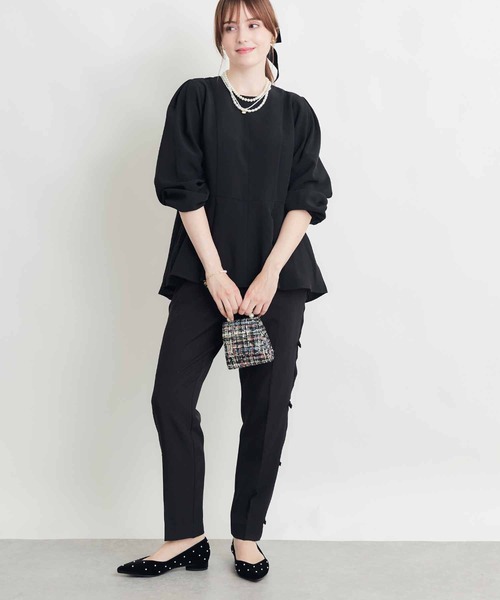 PICCIN PERLA(ピッチンペルラ)の「エンブロイダリーカラーペプラムブラウス(シャツ/ブラウス・レディース・ブラック・M)」の11枚目の写真