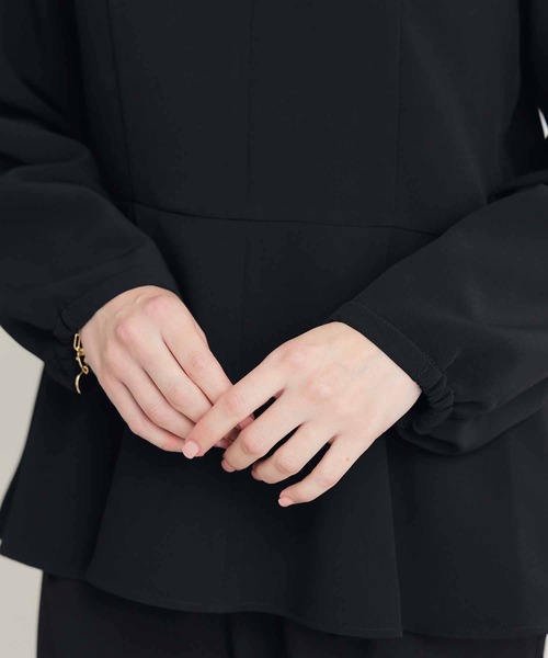 PICCIN PERLA(ピッチンペルラ)の「エンブロイダリーカラーペプラムブラウス(シャツ/ブラウス・レディース・ブラック・M)」の14枚目の写真