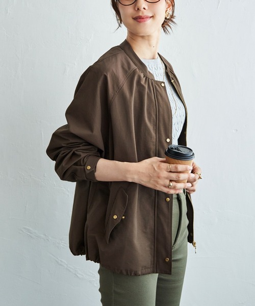 ikka（イッカ）の「グログランノーカラーブルゾン（ブルゾン・レディース・カーキ/ベージュ/ネイビー/ブラウン・L/M）」の2枚目の写真