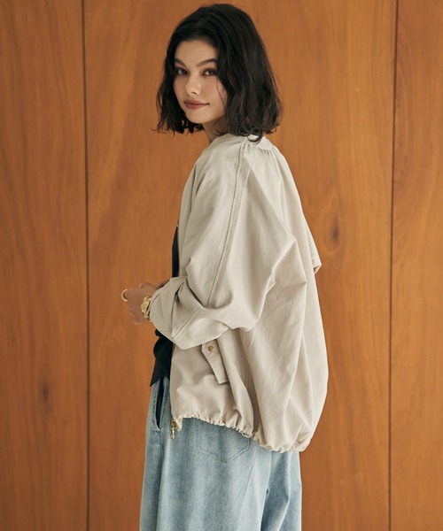 ikka（イッカ）の「グログランノーカラーブルゾン（ブルゾン・レディース・カーキ/ベージュ/ネイビー/ブラウン・L/M）」の10枚目の写真