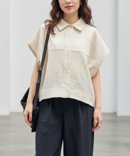 Human 2nd Occasion(ヒューマンセカンドオケージョン)の「シアーサッカー リラクシーシャツ(シャツ/ブラウス・レディース・ブラック/ナチュラル・FREE)」の5枚目の写真