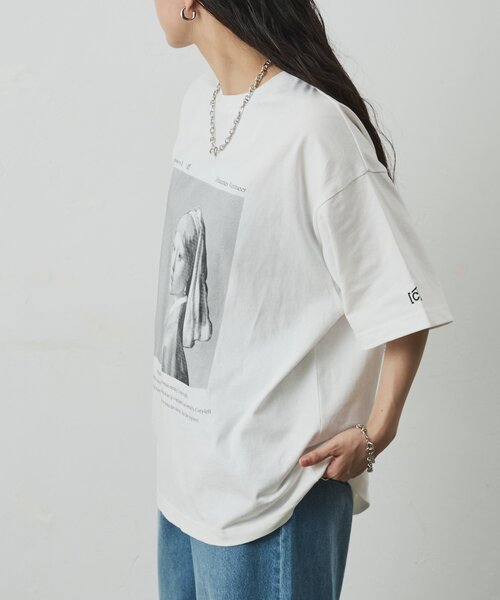COLONY 2139(コロニートゥーワンスリーナイン)の「【ConVenir】フェルメールTシャツ(Tシャツ/カットソー・メンズ・ホワイト/ブラック・MEDIUM/LARGE)」の17枚目の写真