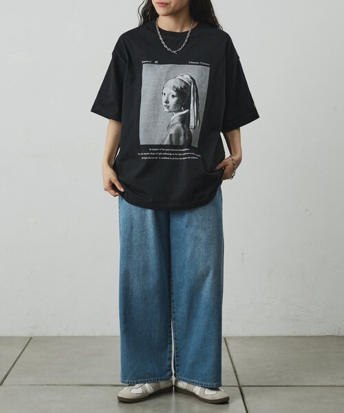COLONY 2139(コロニートゥーワンスリーナイン)の「【ConVenir】フェルメールTシャツ(Tシャツ/カットソー・メンズ・ホワイト/ブラック・MEDIUM/LARGE)」の6枚目の写真