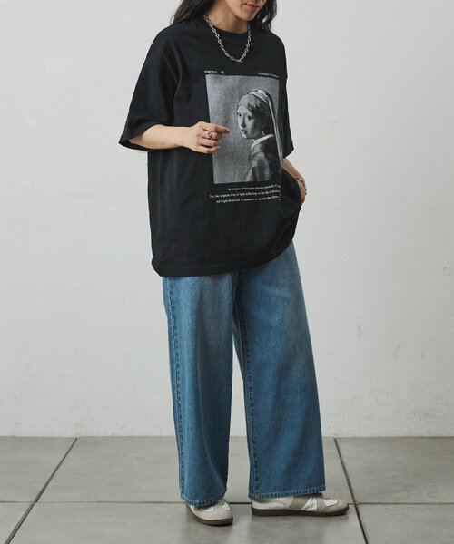 COLONY 2139(コロニートゥーワンスリーナイン)の「【ConVenir】フェルメールTシャツ(Tシャツ/カットソー・メンズ・ホワイト/ブラック・MEDIUM/LARGE)」の9枚目の写真