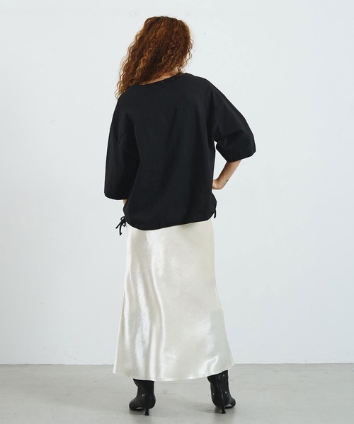 ROSE BUD(ローズバッド)の「CREOLME/SATIN LONG SKIRT(スカート・レディース・パープル/オフホワイト/ネイビー・S/M)」の20枚目の写真