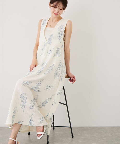 Jayro(ジャイロ)の「Vネック花柄ワンピース(ワンピース・レディース・ホワイト系その他4/ブラック系その他・M)」の20枚目の写真