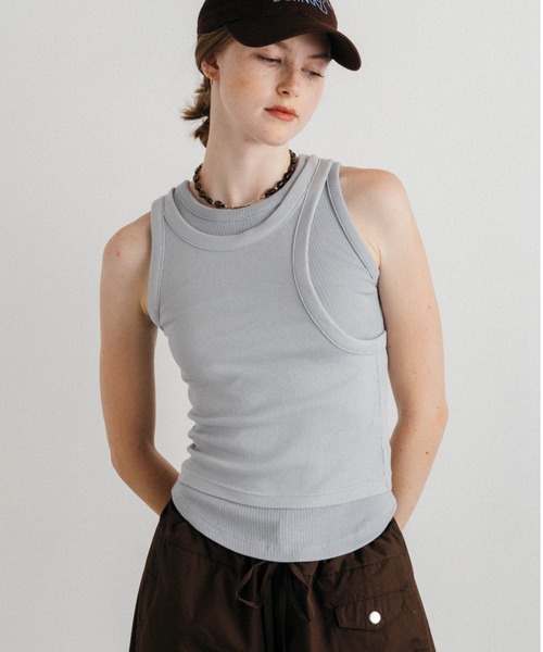CREDONA（クレドナ）の「OFFSET RIB TANK TOP/オフセットリブタンク（タンクトップ・レディース・ホワイト/ブラウン/サックスブルー・FREE）」の3枚目の写真