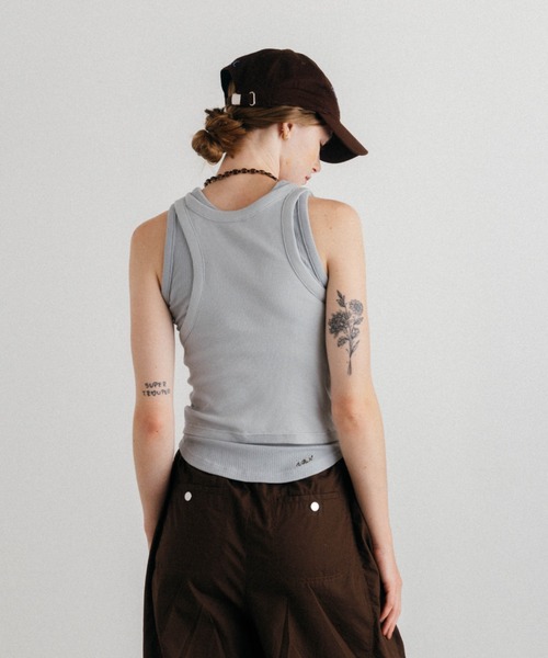 CREDONA（クレドナ）の「OFFSET RIB TANK TOP/オフセットリブタンク（タンクトップ・レディース・ホワイト/ブラウン/サックスブルー・FREE）」の4枚目の写真