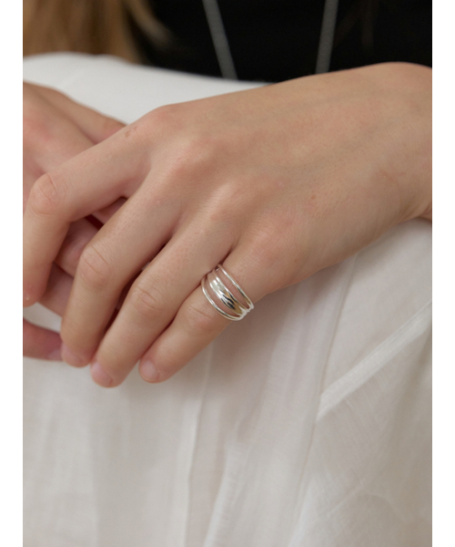 LOVE ME MONSTER(ラブミーモンスター)の「Trio Ring (L262MRI020)(リング・レディース・シルバー/ゴールド・FREE)」の5枚目の写真