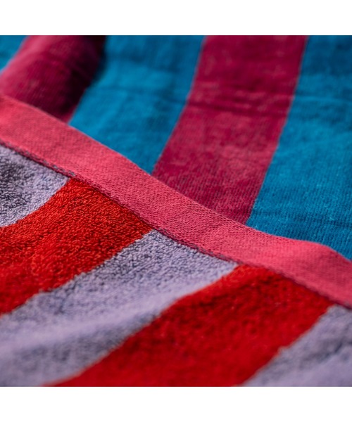 PUEBCO(プエブコ)の「POOL OVER TEE / Blue x Red(ポンチョ・メンズ・ブルー系その他・ONE SIZE)」の2枚目の写真