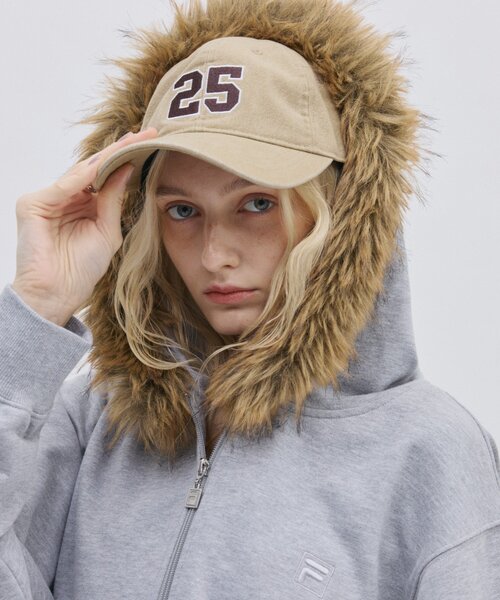 FILA(フィラ)の「【 FILA 別注 】裏毛ファーフードジップパーカー(パーカー・レディース・グレー/ネイビー・LARGE/MEDIUM)」の20枚目の写真