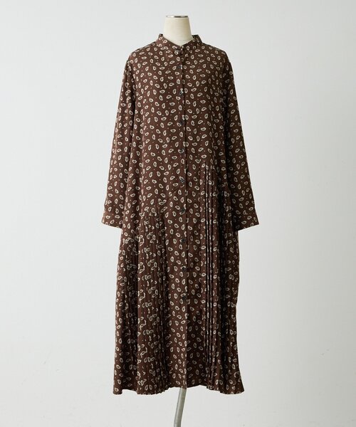 ear PAPILLONNER(イアパピヨネ)の「長袖斜めプリーツOP【SUM1 STYLE】(ワンピース・レディース・ブラック/ダークブラウン・FREE)」の16枚目の写真