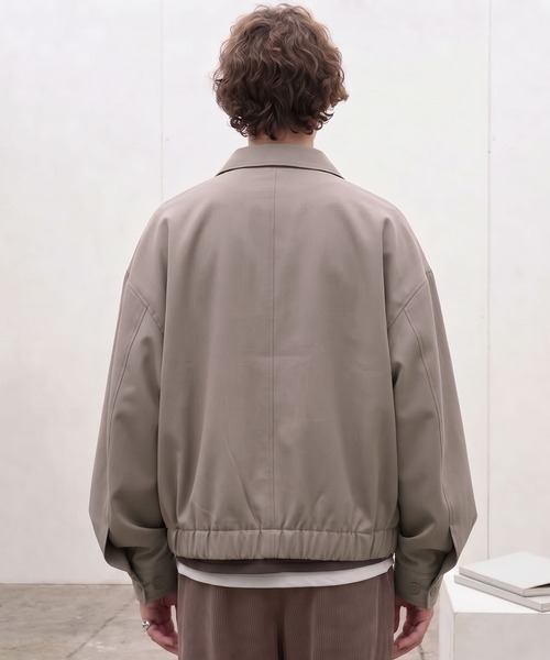 LIGNEL(リグネル)の「【LIGNEL】ハイツイストツイル リラックスフィット ショート丈 ジップアップブルゾン<UVカット・イージーケア>(ブルゾン・メンズ・グレー/モカ/ブラック・M/L)」の20枚目の写真
