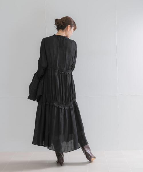URBAN RESEARCH ROSSO WOMEN(アーバンリサーチ ロッソ)の「ボリュームギャザーロングワンピース(ワンピース・レディース・ブラック/ブラウン・FREE)」の18枚目の写真