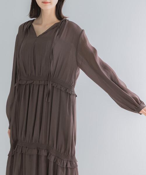 URBAN RESEARCH ROSSO WOMEN(アーバンリサーチ ロッソ)の「ボリュームギャザーロングワンピース(ワンピース・レディース・ブラック/ブラウン・FREE)」の10枚目の写真