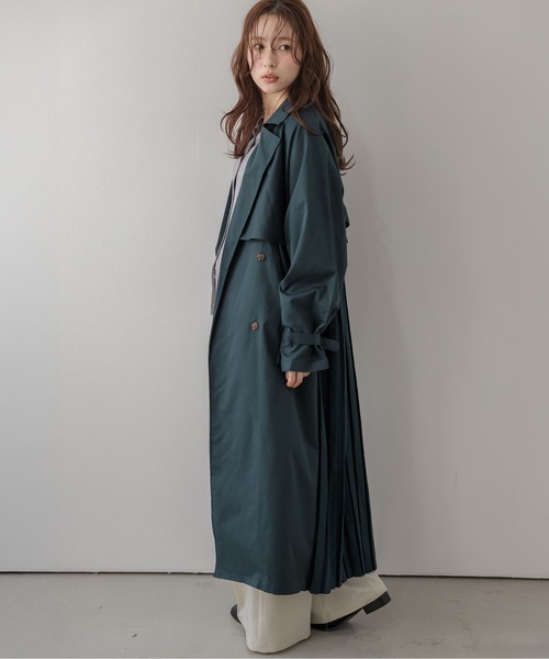 AMELY(エミリー)の「バックプリーツ/トレンチコート/ロング丈(トレンチコート・レディース・ブルーグリーン/ベージュ・フリー)」の12枚目の写真