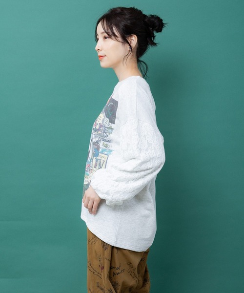 iS ScoLar(イズスカラー)の「563229:黒猫コラージュ柄 袖レース重ねプルオーバー(Tシャツ/カットソー・レディース・オートミール/チャコールグレー/ブラウン・M)」の6枚目の写真