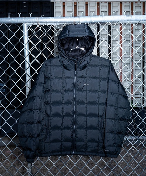 HUF(ハフ)の「huf X TAION SIERRA FEATHER LIGHT HOODED JACKET(ダウンジャケット/コート・メンズ・ブラック/ピンク/ブラウン/ライトブルー・L/XL/XXL/S/M)」の2枚目の写真