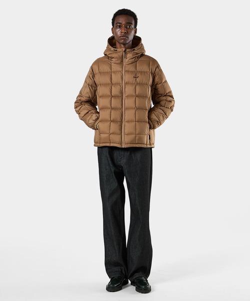 HUF(ハフ)の「huf X TAION SIERRA FEATHER LIGHT HOODED JACKET(ダウンジャケット/コート・メンズ・ブラック/ピンク/ブラウン/ライトブルー・L/XL/XXL/S/M)」の16枚目の写真