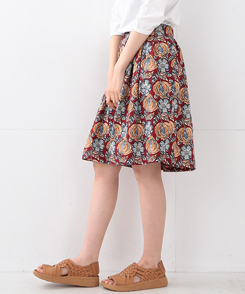 Gramicci（グラミチ）の「GRAMICCI / プリント フレア スカート（スカート・レディース・レッド/ネイビー・ONE SIZE）」の18枚目の写真