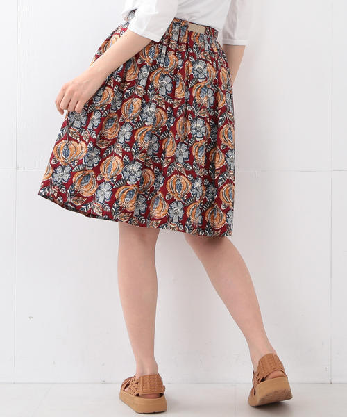Gramicci（グラミチ）の「GRAMICCI / プリント フレア スカート（スカート・レディース・レッド/ネイビー・ONE SIZE）」の4枚目の写真