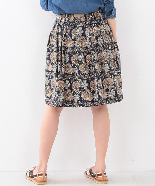 Gramicci（グラミチ）の「GRAMICCI / プリント フレア スカート（スカート・レディース・レッド/ネイビー・ONE SIZE）」の8枚目の写真