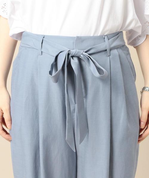 BEAUTY&YOUTH UNITED ARROWS（ビューティーアンドユースユナイテッドアローズ）の「BY ツイルテーパード8分丈パンツ/ガウチョ◆（その他パンツ・レディース・ブラック/オリーブ/ライトブルー・MEDIUM/SMALL）」の11枚目の写真