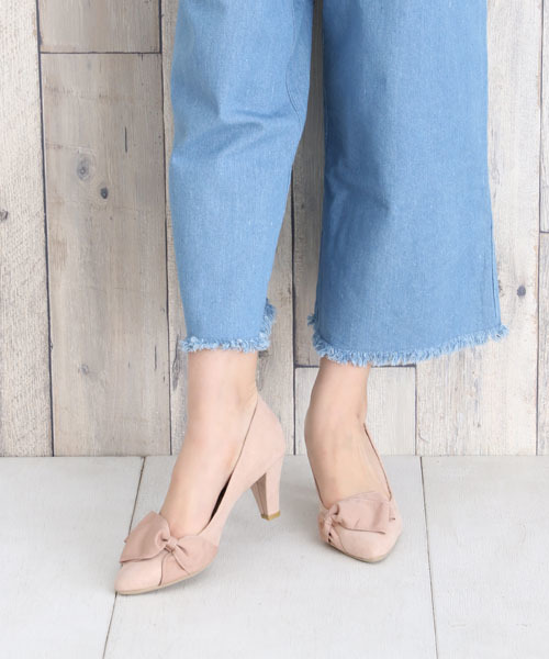 Noubel Voug Relax（ヌーベルヴォーグリラックス）の「リボン付きパンプス（パンプス・レディース・ブラック/ベージュ/ネイビー/ピンク・24.5cm/22.5cm/23.5cm/23.0cm/24.0cm）」の4枚目の写真