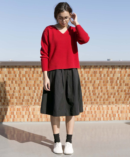 comm arch コムアーチ の comm arch コム・アーチ Hand FramedV-Neck P O ニット セーター