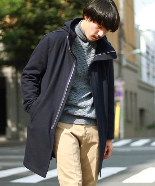 ESSENTIAL GARMENT MEN'S BIGI(エッセンシャルガーメントメンズビギ)の「フーデッドコート/ウールメルトン(チェスターコート・メンズ・チャコールグレー/ネイビー/カーキ・L/M/SS/S)」の3枚目の写真
