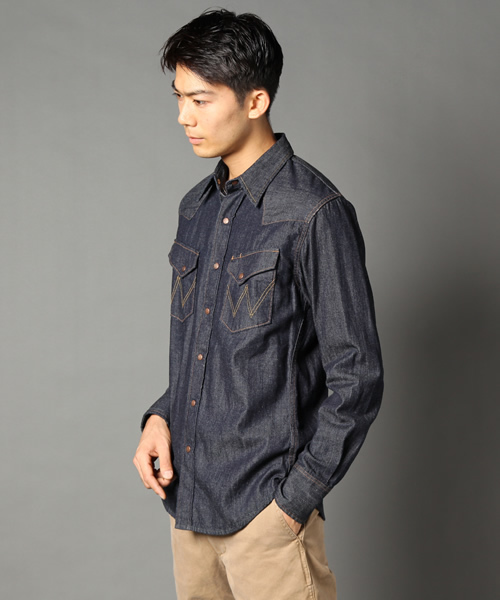 AMERICAN RAG CIE（アメリカンラグシー）の「○WRANGLER×AMERICAN RAG CIE / 107-WRA-WESTERNSHIRT OW（シャツ/ブラウス・メンズ・インディゴブルー・SMALL/MEDIUM/LARGE）」の7枚目の写真