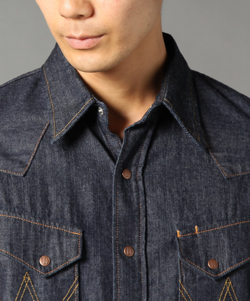 AMERICAN RAG CIE（アメリカンラグシー）の「○WRANGLER×AMERICAN RAG CIE / 107-WRA-WESTERNSHIRT OW（シャツ/ブラウス・メンズ・インディゴブルー・SMALL/MEDIUM/LARGE）」の3枚目の写真