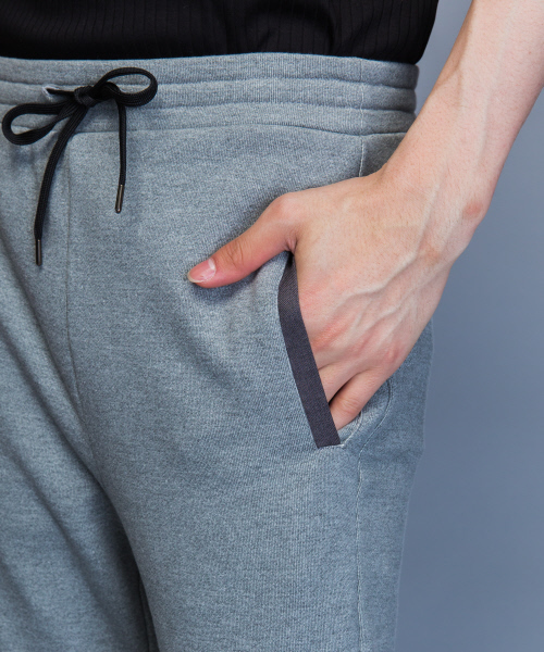 5351 POUR LES HOMMES(ゴーサンゴーイチプールオム)の「ヴィンテージ裏毛トラックパンツ(その他パンツ・メンズ・ブラック/グレー・44/46/48)」の4枚目の写真
