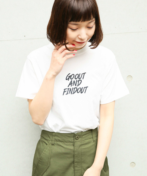 LOWRYS FARM（ローリーズファーム）の「アソートロゴＴシャツ　795303（Tシャツ/カットソー・レディース・その他1/グレー/ベージュ/ホワイト・LARGE/MEDIUM）」の2枚目の写真