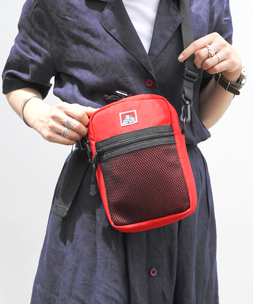 BEN DAVIS ORIGINALS(ベンデイビスオリジナルス)の「BEN DAVIS VERTICAL MESH SHOULDER/ベンデイビス メッシュショルダー(ショルダーバッグ・レディース・ブラック/ネイビー/レッド/ピンク/イエロー/ベージュ/パープル/エメラルド/マスタード/オレンジ/ホワイト・FREE)」の10枚目の写真