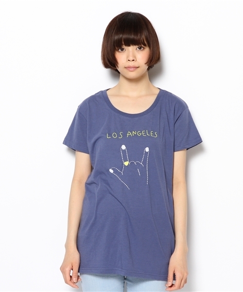 CIAOPANIC(チャオパニック)の「【Ciaopanic】LOS刺繍TEE(Tシャツ/カットソー・レディース・オフホワイト/ネイビー・FREE)」の3枚目の写真