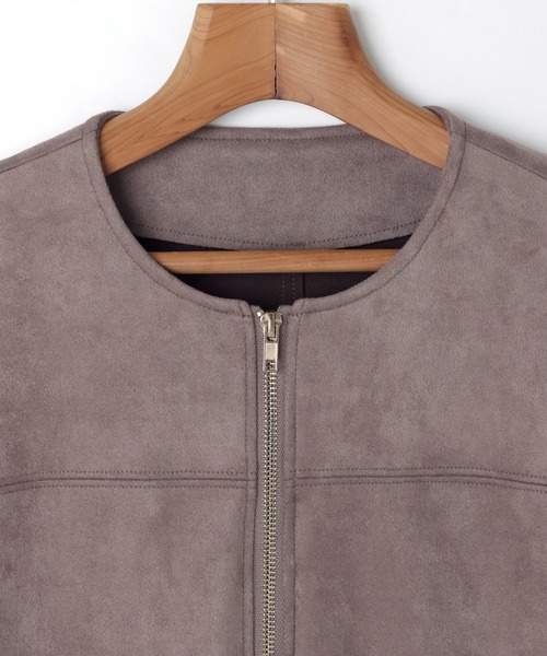 andme（アンドミー）の「フェイクスエードノーカラーロングコート（ノーカラーコート・レディース・ブラック/グレー系その他/チャコールグレー・M/L）」の6枚目の写真