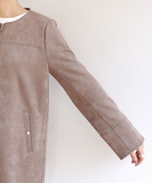 andme（アンドミー）の「フェイクスエードノーカラーロングコート（ノーカラーコート・レディース・ブラック/グレー系その他/チャコールグレー・M/L）」の14枚目の写真