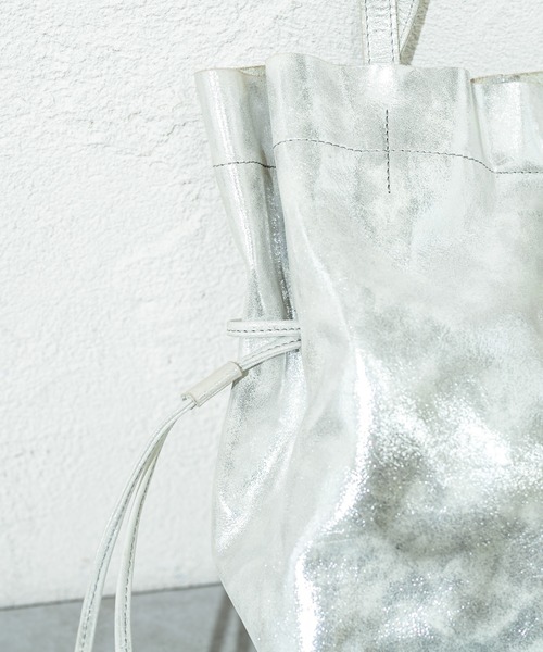 mystic（ミスティック）の「ROROLレザー巾着トート/トートバッグ/巾着バッグ/バック/通勤/通学（トートバッグ・レディース・シルバー/ゴールド/ブラック/アンティークゴールド・FREE）」の18枚目の写真