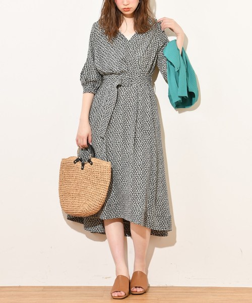 natural couture（ナチュラルクチュール）の「共ベルト付きカシュクールワンピ（ワンピース・レディース・ベージュ/ネイビー/ラベンダー/ブラック系その他/ベージュ系その他/オレンジ系その他/ストライプ/その他/その他1・FREE）」の10枚目の写真