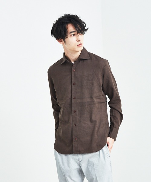 ABAHOUSE（アバハウス）の「フレンチリネンワイドカラーシャツ（シャツ/ブラウス・メンズ・ホワイト/ラベンダー/イエロー/グリーン/ネイビー/ダークオレンジ/ベージュ/サックスブルー/ブルー/ブラック/ブラウン・44/46/48/50）」の4枚目の写真