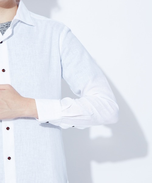 ABAHOUSE（アバハウス）の「フレンチリネンワイドカラーシャツ（シャツ/ブラウス・メンズ・ホワイト/ラベンダー/イエロー/グリーン/ネイビー/ダークオレンジ/ベージュ/サックスブルー/ブルー/ブラック/ブラウン・44/46/48/50）」の15枚目の写真