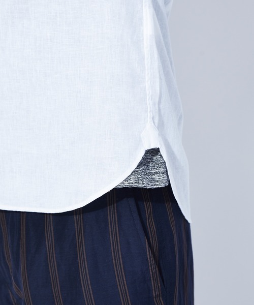 ABAHOUSE（アバハウス）の「フレンチリネンワイドカラーシャツ（シャツ/ブラウス・メンズ・ホワイト/ラベンダー/イエロー/グリーン/ネイビー/ダークオレンジ/ベージュ/サックスブルー/ブルー/ブラック/ブラウン・44/46/48/50）」の16枚目の写真