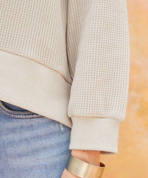 Chaco closet(チャコ クローゼット)の「ボリューム ワッフルカーディガン(カーディガン/ボレロ・レディース・ブラック/ベージュ/オフホワイト/杢グレー/バイオレット・FREE)」の17枚目の写真